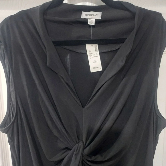 NWT Avenue Black Cap Sleeve Twist Front Faux Wrap Dress in Size 22/24 - Picture 3 of 8
